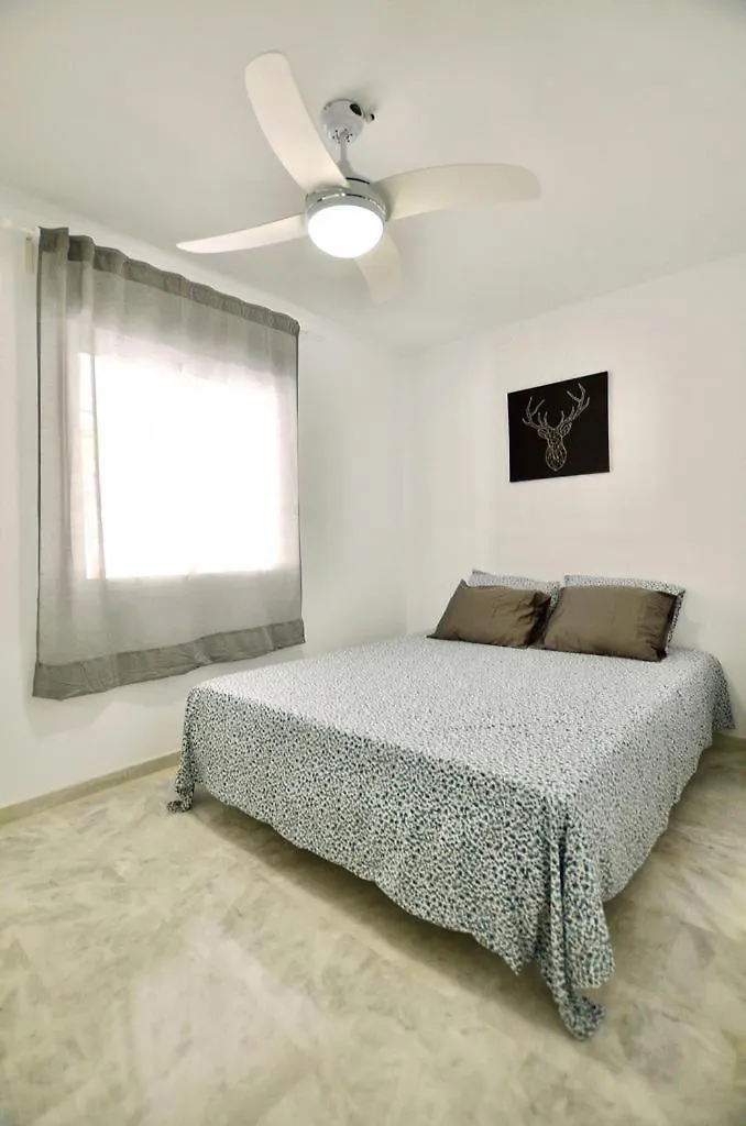 Apartamento A 100 Metros De La Playa Benalmadena Costa Apartment