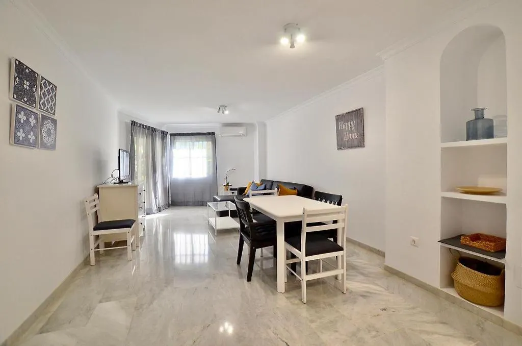 Apartamento A 100 Metros De La Playa Benalmadena Costa Apartment